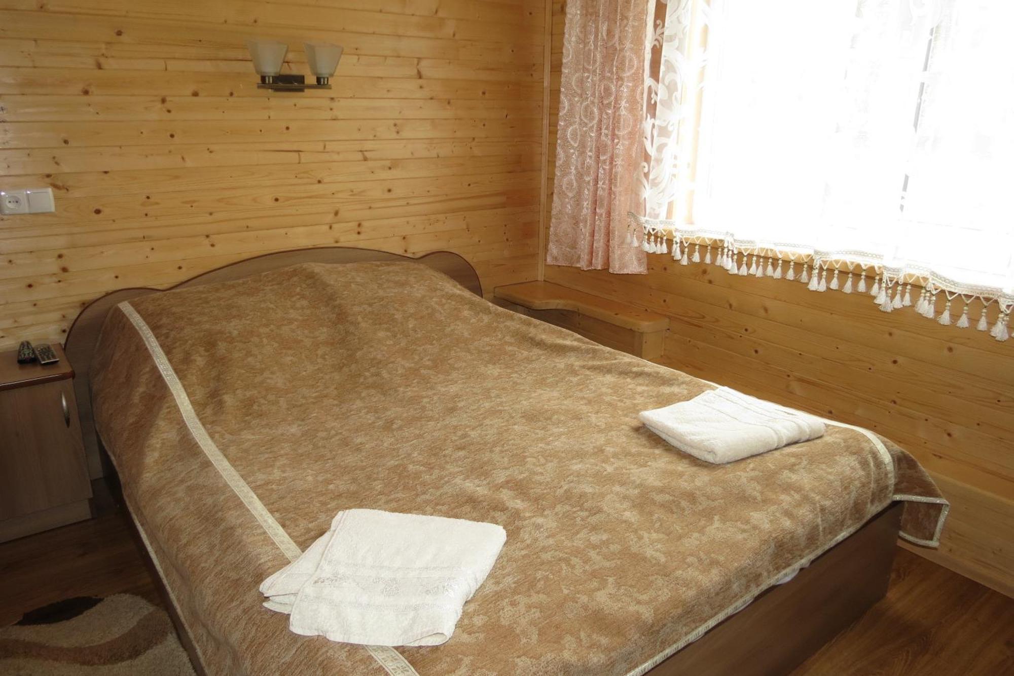 Bilyy Kamin Guest House Tatariv Chambre photo