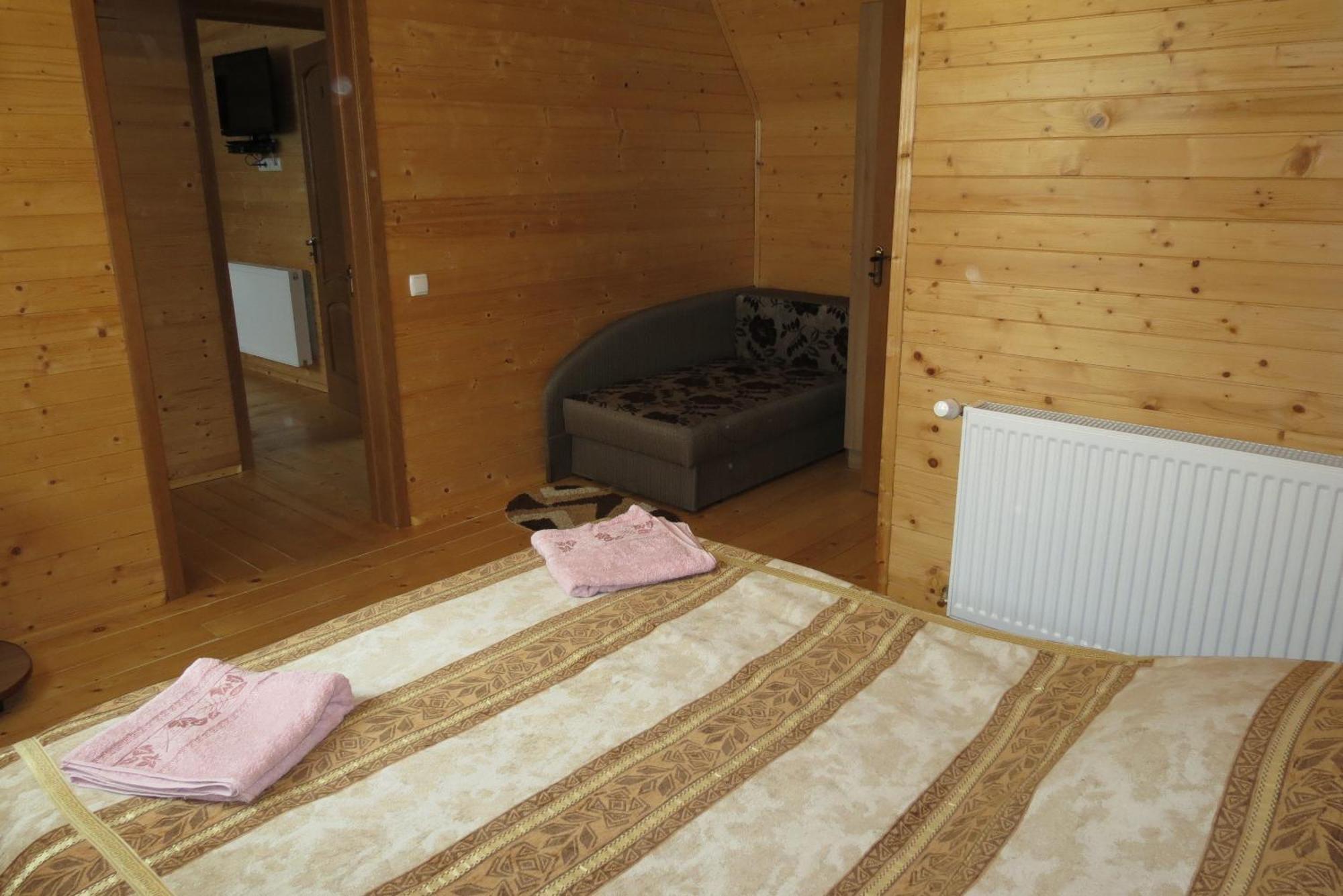Bilyy Kamin Guest House Tatariv Chambre photo
