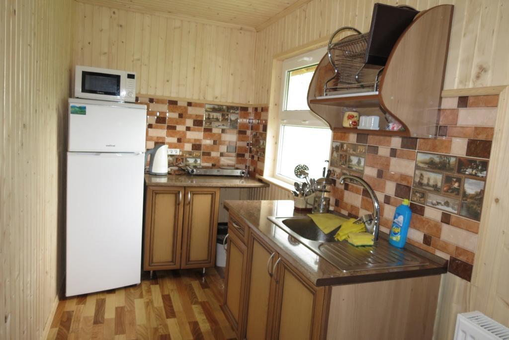 Bilyy Kamin Guest House Tatariv Chambre photo