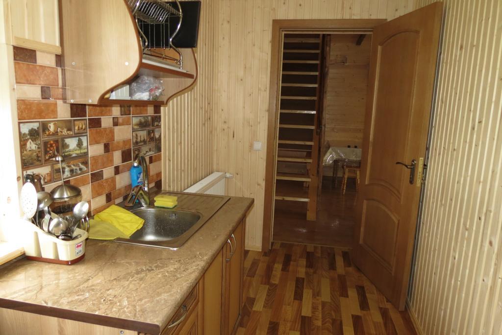 Bilyy Kamin Guest House Tatariv Chambre photo