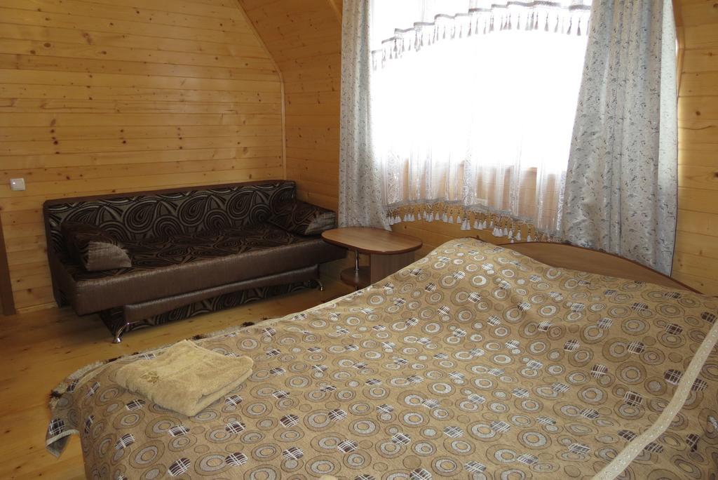 Bilyy Kamin Guest House Tatariv Extérieur photo