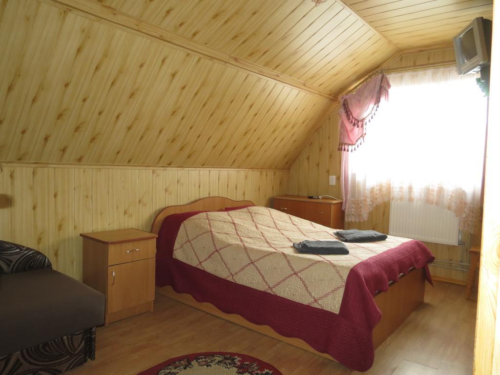 Bilyy Kamin Guest House Tatariv Extérieur photo